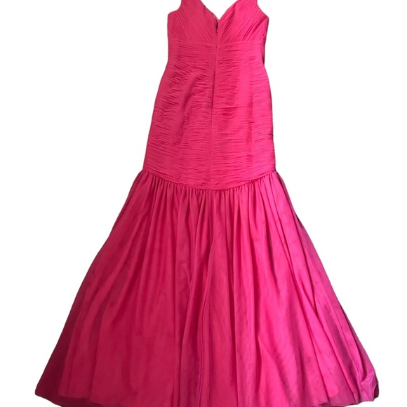 Monique Lhuillier Barbiecore Pink Tulle Double V Mermaid Formal Maxi Gown Size 6 - Picture 10 of 13